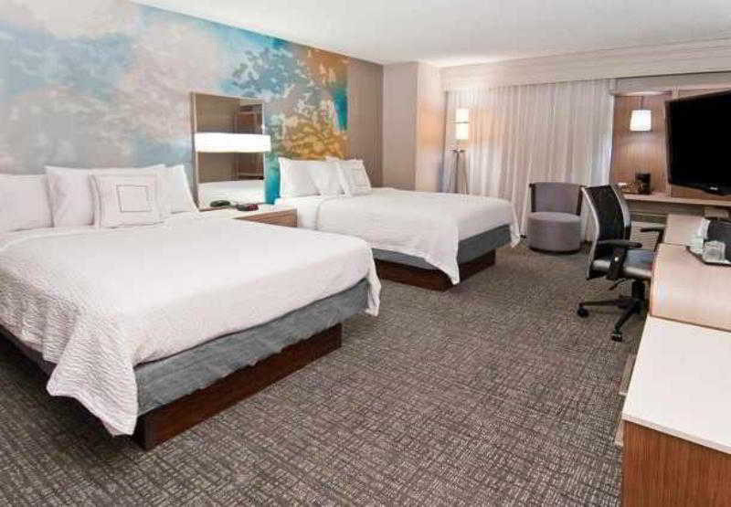 Отель Courtyard Memphis East/Bill Morris Parkway Экстерьер фото